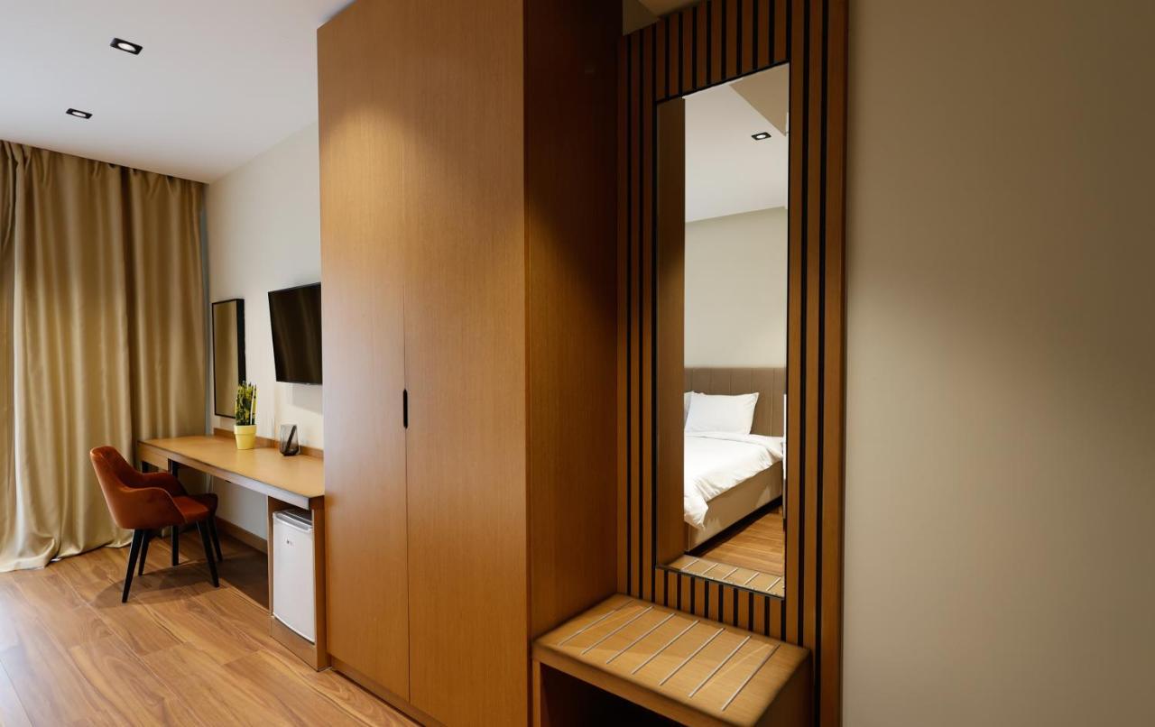 Valza Boutique Hotel Vlorë Екстериор снимка