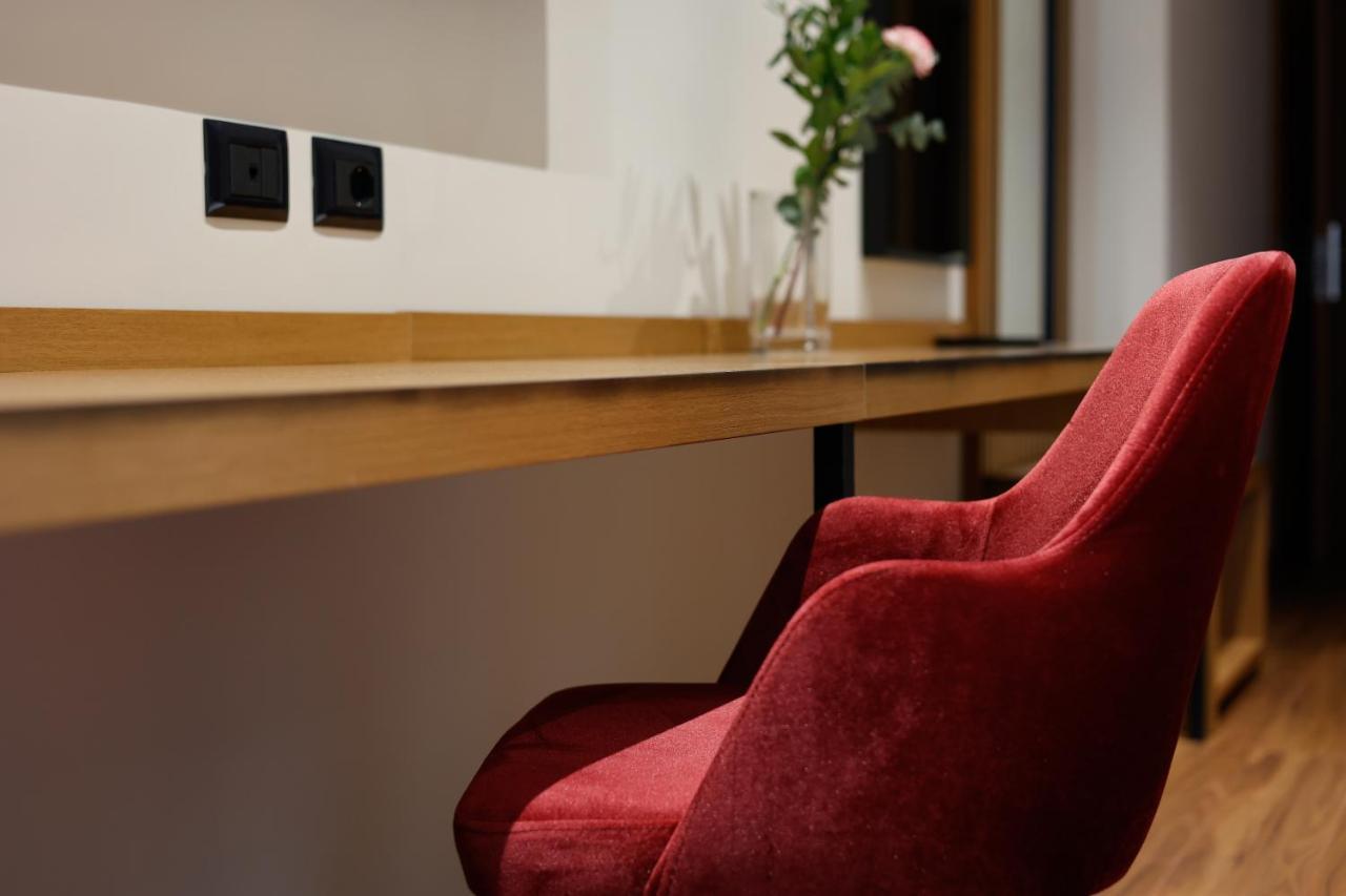 Valza Boutique Hotel Vlorë Екстериор снимка
