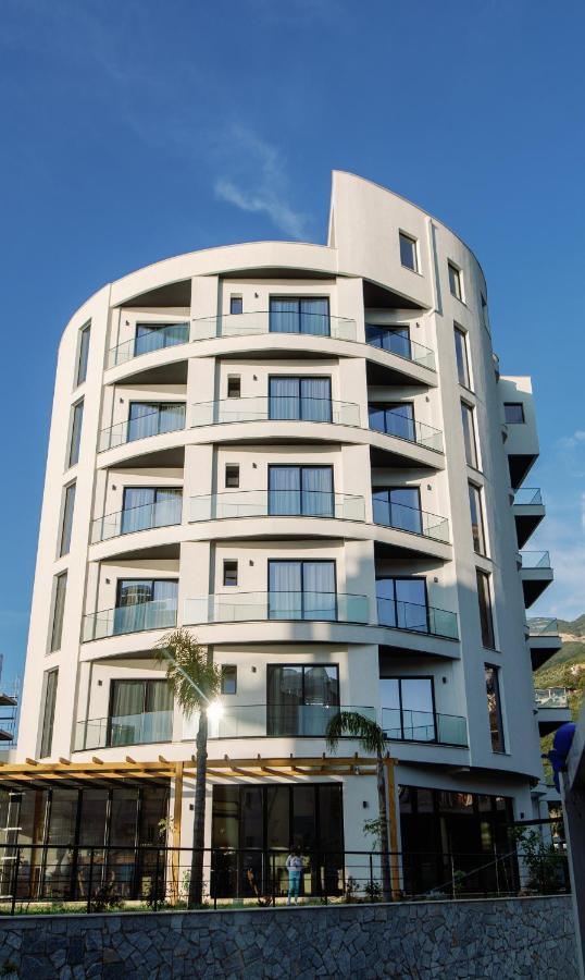 Valza Boutique Hotel Vlorë Екстериор снимка
